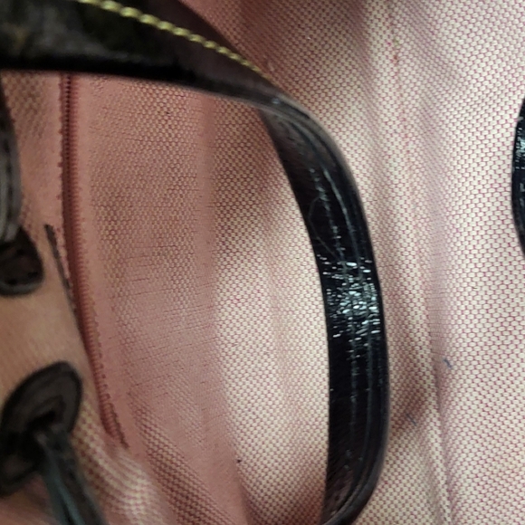 DOONEY & BOURKE 1975 Black Patent Chiara bag EUC - Picture 3 of 5